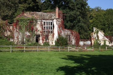 OpenGraph image for abad1dea.tumblr.com/post/182455506350/how-math-can-be-racist-giraffing