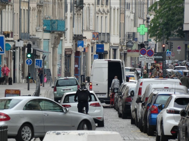 OpenGraph image for actu.fr/grand-est/nancy_54395/guerre-en-ukraine-nancy-rend-le-stationnement-gratuit-pour-les-refugies-et-fait-un-don-de-50-000-euros_50058225.html