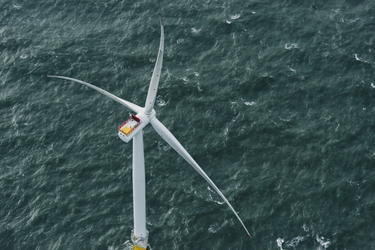 OpenGraph image for actu.fr/normandie/courseulles-sur-mer_14191/avec-six-ans-de-retard-la-construction-du-parc-eolien-en-mer-de-courseulles-est-lancee_39693675.html