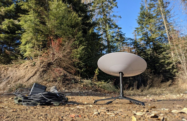 OpenGraph image for arstechnica.com/information-technology/2021/06/starlink-dish-overheats-in-arizona-sun-knocking-user-offline-for-7-hours/