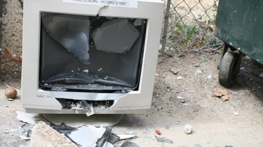 OpenGraph image for arstechnica.com/security/2017/02/watershed-sha1-collision-just-broke-the-webkit-repository-others-may-follow/