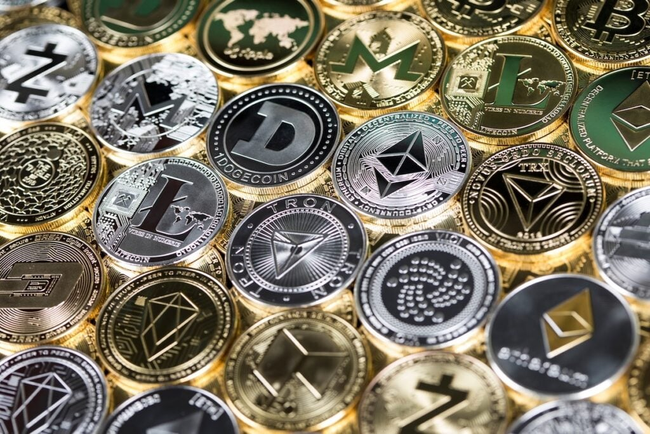 Preview image for: Bitcoin, ETH, XRP, DOGE Jump on Soft Inflation