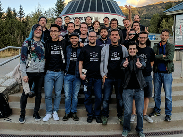 OpenGraph image for cate.blog/2017/11/07/one-year-as-%f0%9f%93%b1%f0%9f%91%91/