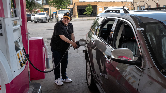 Preview image for: Gas Prices Expected to Stay High Through Election Day