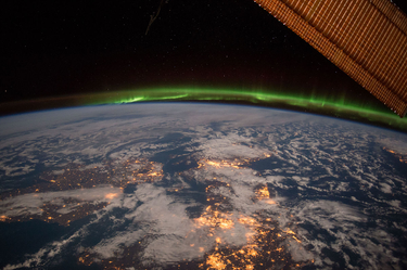 OpenGraph image for commons.wikimedia.org/wiki/File:ISS-42_Ireland,_United_Kingdom_and_Scandinavia_on_a_moonlit_night.jpg