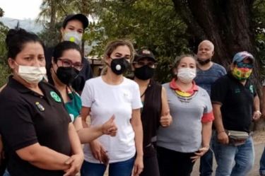 OpenGraph image for correodelsur.com/politica/20200808_bloqueadores-secuestran-y-maltratan-a-ocho-personas-que-viajaban-a-samaipata.html