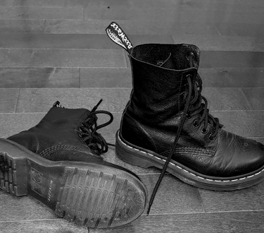 OpenGraph image for crisdinculescu.wixsite.com/blog/post/bootstrapping