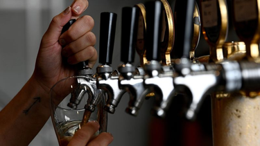 OpenGraph image for edition.cnn.com/2020/08/11/australia/coronavirus-australia-beer-energy-intl-hnk-scli/index.html