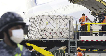 OpenGraph image for eldeber.com.bo/amp/edicion-impresa/bolivia-recibira-esta-semana-1-millon-de-dosis-de-vacunas-sinopharm-y-pruebas-pcr_236037?utm_medium=Social&utm_source=Twitter&__twitter_impression=true