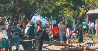 OpenGraph image for eldeber.com.bo/santa-cruz/defensora-pide-investigar-agresiones-en-samaipata-en-medio-del-bloqueo_195282