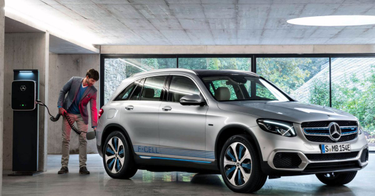 OpenGraph image for electrek.co/2020/04/22/daimler-ends-hydrogen-car-development-because-its-too-costly/