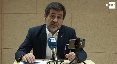 OpenGraph image for english.vilaweb.cat/noticies/catalan-political-prisoner-talks-to-press-via-videolink-for-first-time-since-imprisonment/