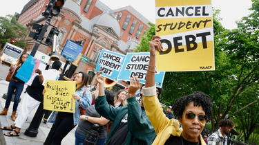 OpenGraph image for fivethirtyeight.com/features/canceling-student-debt-could-help-close-the-wealth-gap-between-white-and-black-americans/