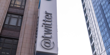 OpenGraph image for fortune.com/2022/11/06/twitter-trying-to-rehire-workers-elon-musk-fired-days-ago-sources-say/