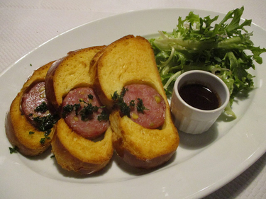 OpenGraph image for fr.wikipedia.org/wiki/Cuisine_lyonnaise#Les_spécialités_culinaires