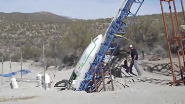 OpenGraph image for gizmodo.com/uh-this-flat-earthers-homemade-manned-rocket-launch-do-1820627193