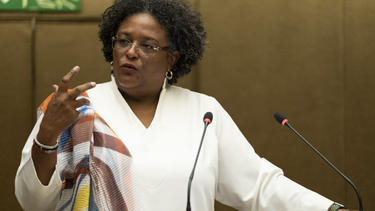 OpenGraph image for globalvoices.org/2021/12/29/barbados-prime-minister-calls-a-snap-election-the-first-poll-for-the-island-as-a-republic/