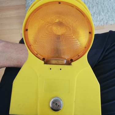 OpenGraph image for hackaday.io/project/178837-roadwork-warning-lamp-solar-power-station