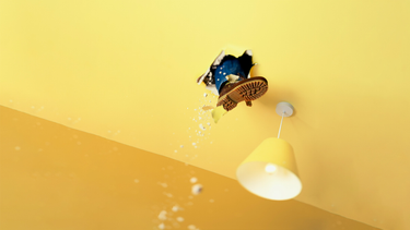 OpenGraph image for hbr.org/2021/04/5-mistakes-we-make-when-were-overwhelmed