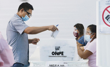 OpenGraph image for larepublica.pe/elecciones/2021/06/23/elecciones-2021-encuesta-iep-el-71-que-voto-nulo-y-29-por-keiko-fujimori-consideran-que-pedro-castillo-ya-gano/