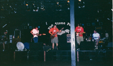 OpenGraph image for medianut.substack.com/p/newsletters-whats-old-is-new-again?r=bxhn&utm_campaign=post&utm_medium=email&utm_source=copy