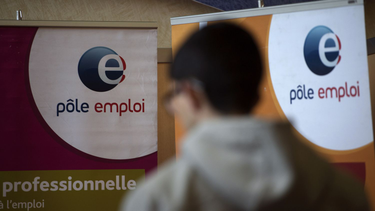OpenGraph image for mobile.francetvinfo.fr/economie/emploi/chomage/controle-des-chomeurs/chomage-seuls-8-des-allocataires-ne-cherchent-pas-activement-un-emploi_2905381.html