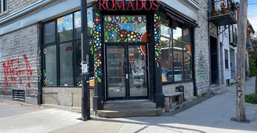OpenGraph image for montreal.eater.com/2021/8/24/22628735/portuguese-romados-montreal-chicken-reopens-new-owners