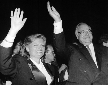 OpenGraph image for netzpolitik.org/2018/danke-helmut-kohl-kabelfernsehen-statt-glasfaserausbau/
