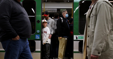 OpenGraph image for newrepublic.com/article/166573/reinfection-ba2-omicron-covid