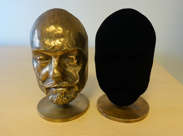 OpenGraph image for news.artnet.com/art-world/new-photos-vantablack-906158