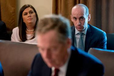 OpenGraph image for news.yahoo.com/stephen-miller-steps-spotlight-amid-chaos-zombie-white-house-press-shop-162406275.html?soc_src=hl-viewer&soc_trk=tw