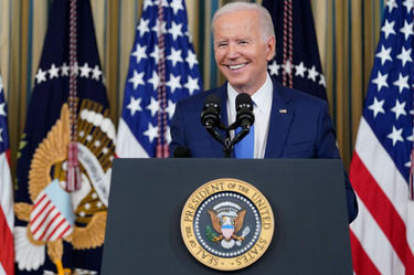 OpenGraph image for nypost.com/2022/11/09/midterm-winners-and-losers-and-why-giddy-white-house-should-worry/