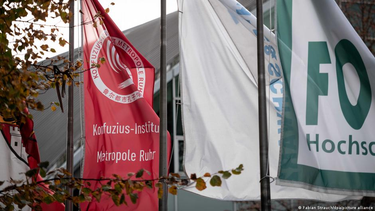 OpenGraph image for p.dw.com/p/4TCXg?maca=en-Twitter-sharing