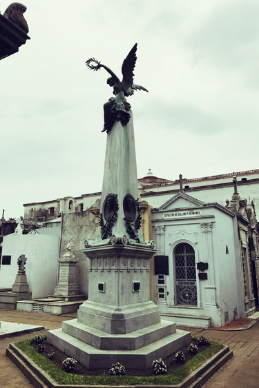 OpenGraph image for photo.cate.blog/2017/03/graveyard/