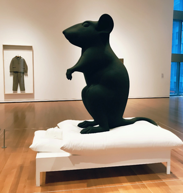 OpenGraph image for photo.cate.blog/2017/04/mouse-over-man/