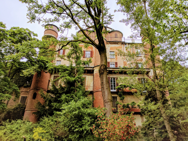 OpenGraph image for photo.cate.blog/2017/05/%f0%9f%8c%b3%f0%9f%8f%b0/