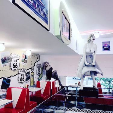 OpenGraph image for photo.cate.blog/2017/06/so-marilyn-%f0%9f%91%97/