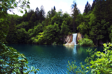 OpenGraph image for photo.cate.blog/2017/09/waterfall/