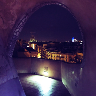OpenGraph image for photo.cate.blog/2018/01/night-at-casa-mila-%f0%9f%8c%83/