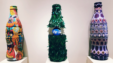 OpenGraph image for photo.cate.blog/2018/03/coca-cola-museum-bottles/