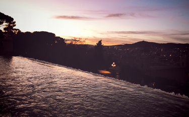 OpenGraph image for photo.cate.blog/2018/04/sunset-in-barcelona-%f0%9f%8c%85/