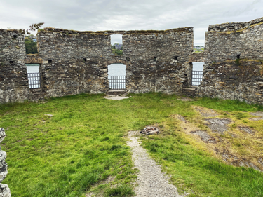 OpenGraph image for photo.cate.blog/2021/07/ruins-%f0%9f%a7%b1/