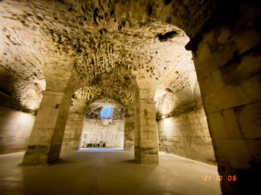 OpenGraph image for photo.cate.blog/2021/12/palace-basement-%f0%9f%90%89/