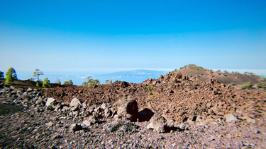 OpenGraph image for photo.cate.blog/2022/11/rocky/