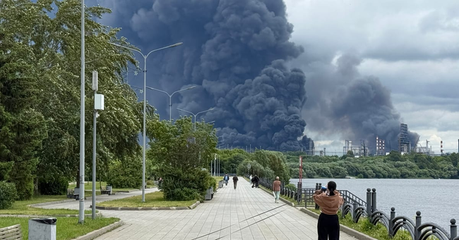 Preview image for: Ukraine pressures Russia before winter