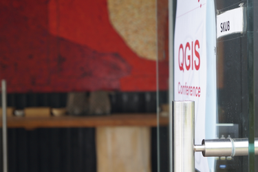 OpenGraph image for qgis2017.wordpress.com/presentations/#tuesday2