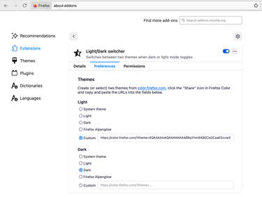 OpenGraph image for remysharp.com/2021/06/21/light-dark-firefox-theme-switching