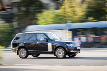 OpenGraph image for rochdaleherald.co.uk/2019/06/04/middle-class-mums-save-planet-by-driving-to-waitrose-in-massive-range-rovers-to-buy-loose-cereal/