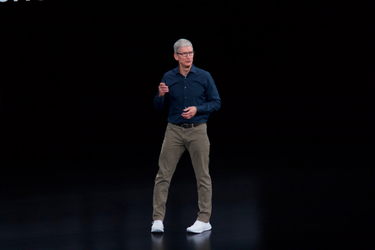 OpenGraph image for sixcolors.com/post/2019/01/apple-in-2018-the-six-colors-report-card/