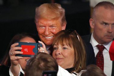 OpenGraph image for slate.com/news-and-politics/2020/03/does-donald-trump-have-the-new-coronavirus.html